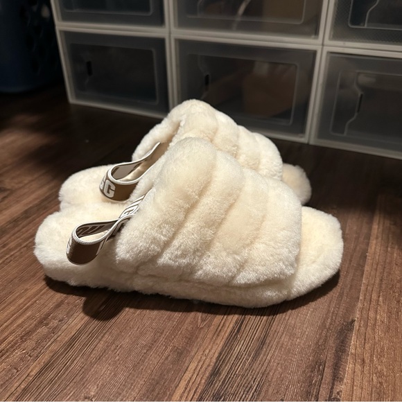 Cream UGG Slippers - Picture 2 of 5